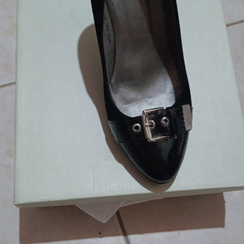Black pumps shoe size 37