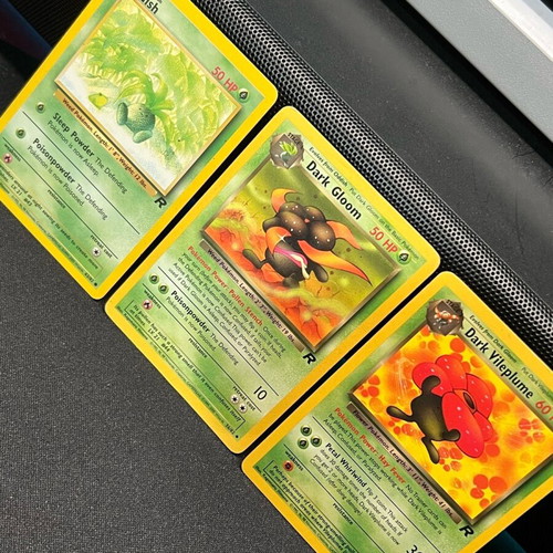 Team Rocket Pokemon Card Bundle near Mint with Dark Vileplume, Dark Gloom, Oddish