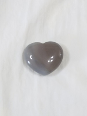 Agate heart-shaped like new, semi-precious stone