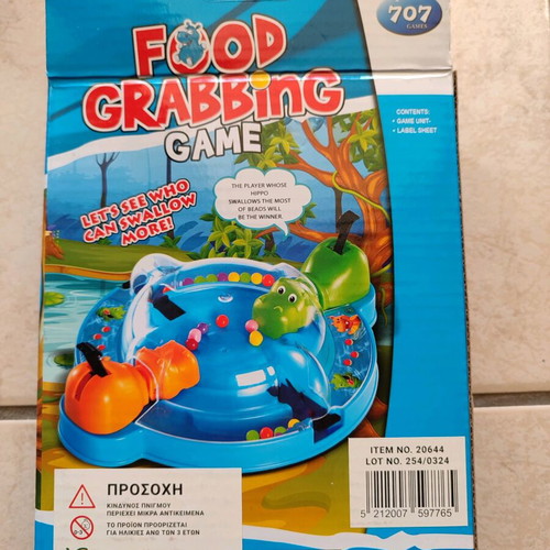 Food grabbing game with hippos like new