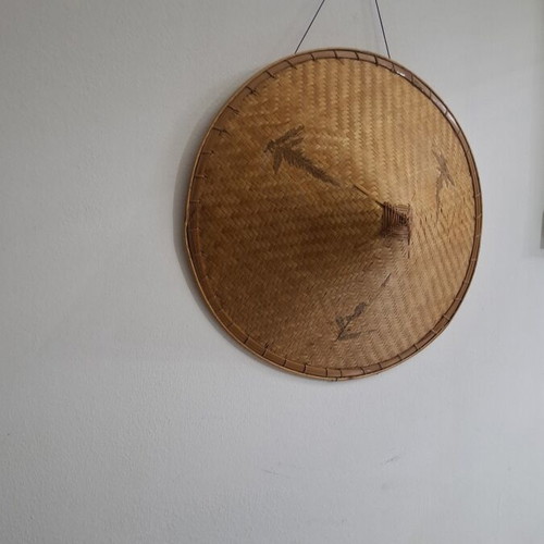 Traditional Asian Conical Hat made of Bamboo and Straw like new, 40cm