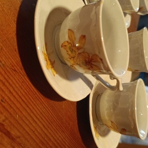 Set of 5 cups with saucers for Greek or espresso like new