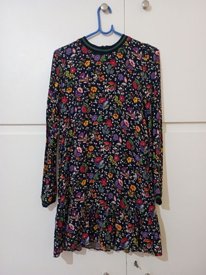 Zara blouse dress like new, black multicolor, size M