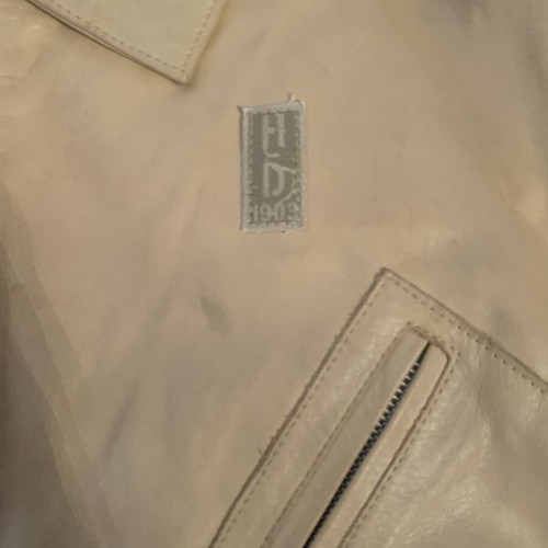 Harley Davidson leather jacket and short sleeve shirt like new, size L