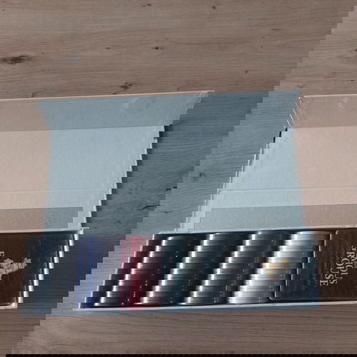 Famous Grouse покер комплект като нов с чипове и карти за игра