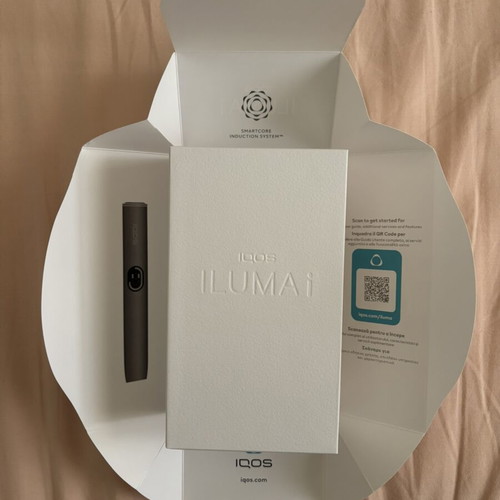 IQOS Iluma i device midnight blue new