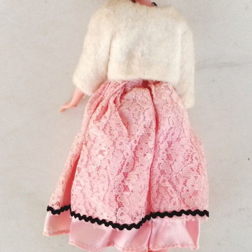Vintage Fashion Doll 1960s clone, like new condition
