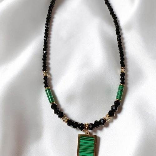 Emerald Portal necklace new, black and green geometric pendant