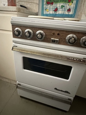 Vintage electric stove