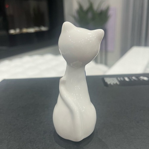 Ceramic cat miniature like new