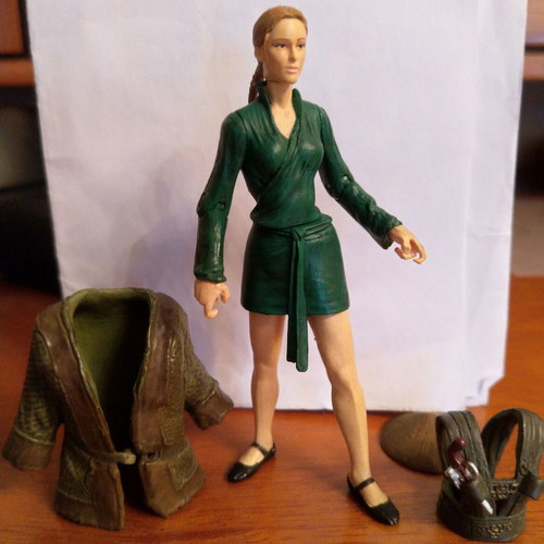 Elizabeth Swann action figure Pirates of the Caribbean like new