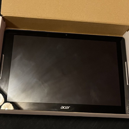 Acer Iconia One 10 tablet with keyboard case