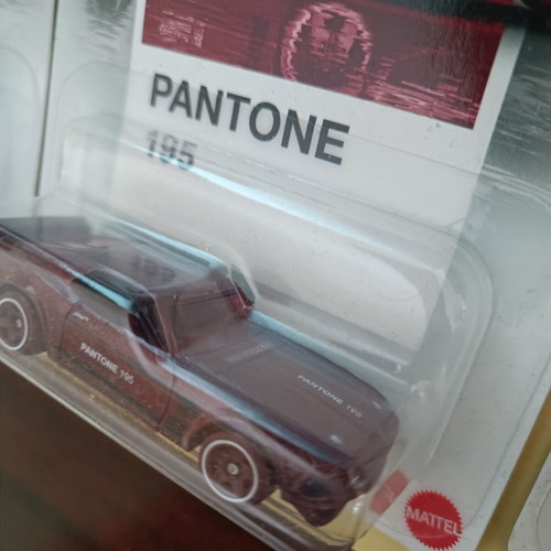 Hotwheels Pantone Nissan Mustang Twin Mill Rally Racers Set, sealed