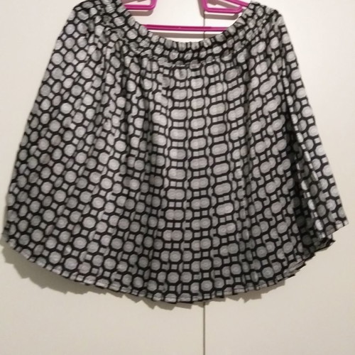 Tsantilis pleated black and white skirt from the 70s, size 40