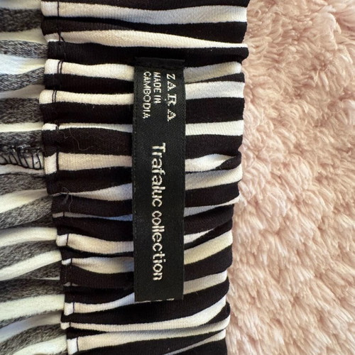 Striped pants Zara like new, size M, black and white