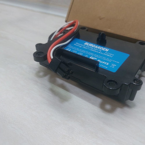 Burgarden Li-ion Battery 3000mAh 18V for Bosch Indego Robotic Lawn Mower