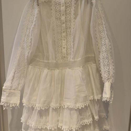 Parisian dress with lace like new, white, size M