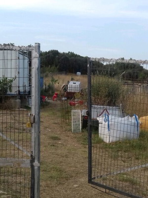 Αγροτεμάχιο περιφραγμένο 1,5 στρέμμα με δύο κόφες αποθήκες στον Χορτιάτη