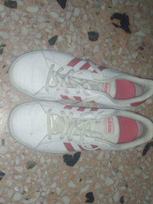 Adidas athletic shoes new, size 37, white pink
