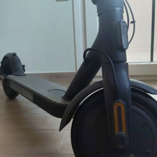 Mi Electric Scooter 1S like new