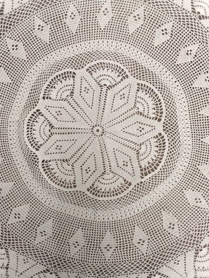 Crocheted round tablecloth new with geometric patterns, 80cm diameter