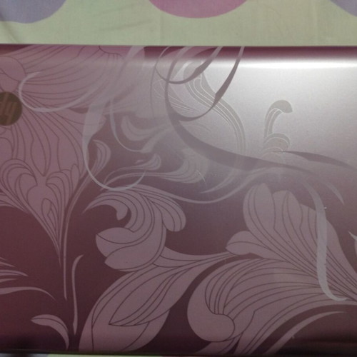HP Mini Laptop like new with charger, floral color
