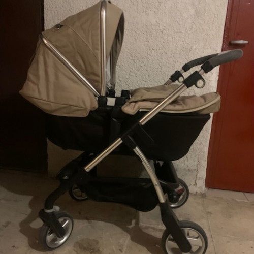Silver Cross 2-in-1 stroller and carrycot used
