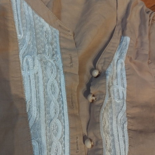 Anna Riska linen shirt like new, sleeveless, white and beige