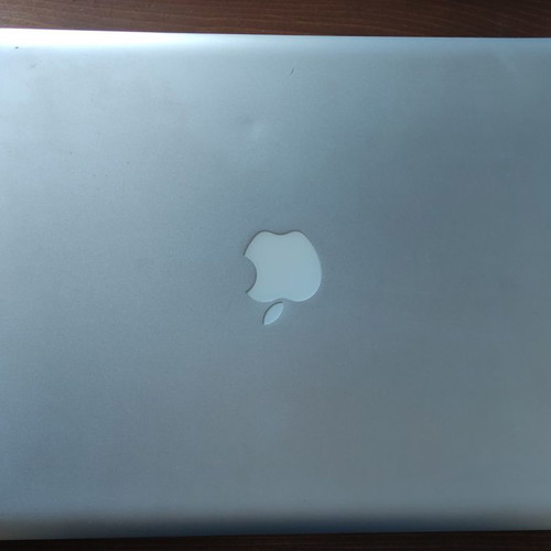 Apple MacBook Pro 15-inch Mid 2009 semi-functional, used