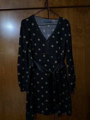 Raxevsky polka dot dress size M like new