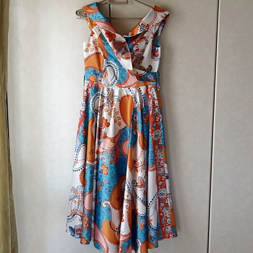 Maxi printed women's dress White 22 like new, size S/M
