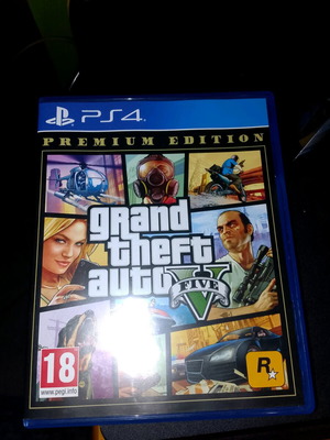 Grand Theft Auto V Premium Edition for PlayStation 4 like new