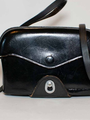 Canon QL17 camera case used
