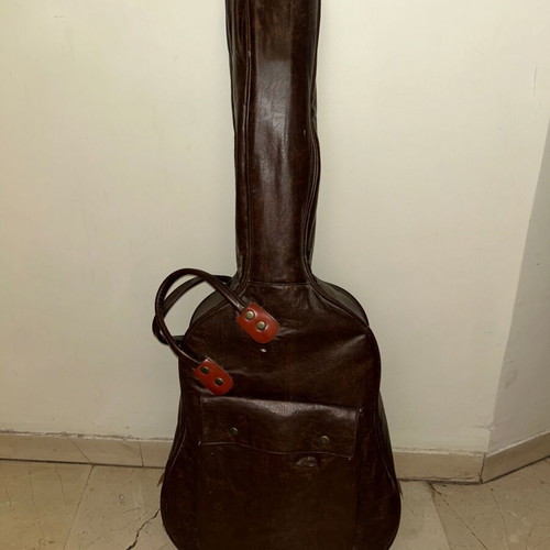 Vintage M. Suzuki Model 105 classical guitar with retro case, like new