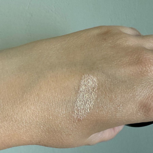Mac Highlighter Extra Dimension Skin Finish like new, shade Beaming Blush