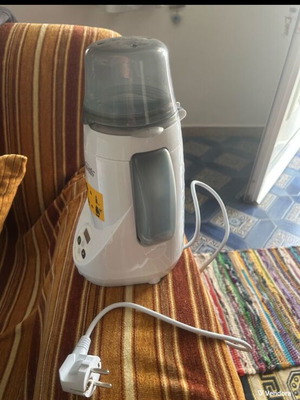 Dr. Brown's Bottle Warmer like new, white with gray lid