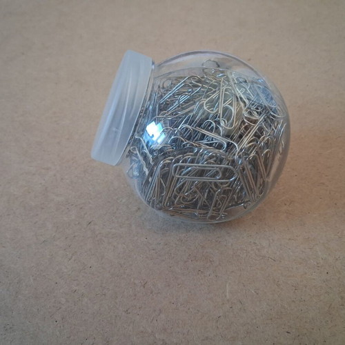 Metal paper clips new