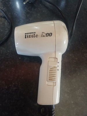 Travel hair dryer