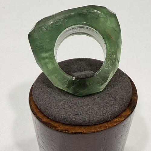 Ring with solid green fluorite, new