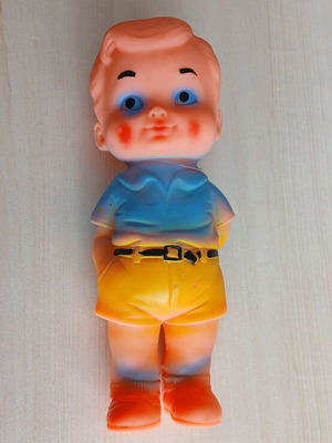 Vintage squeaky doll αγόρι σαν καινούργιο, δεκαετία 70, PVC