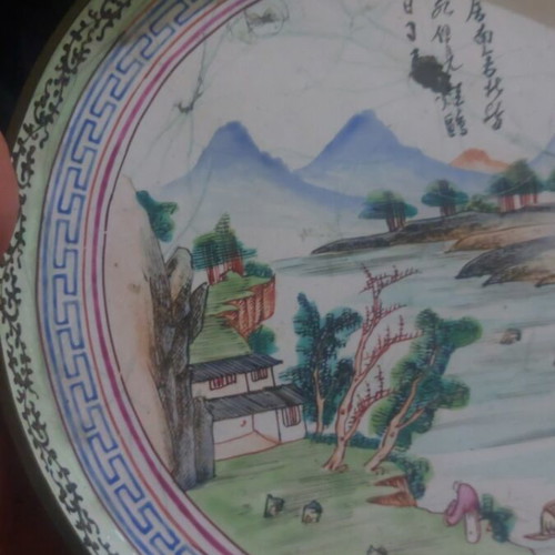 Japanese plate old with enamel and painting used, with damages