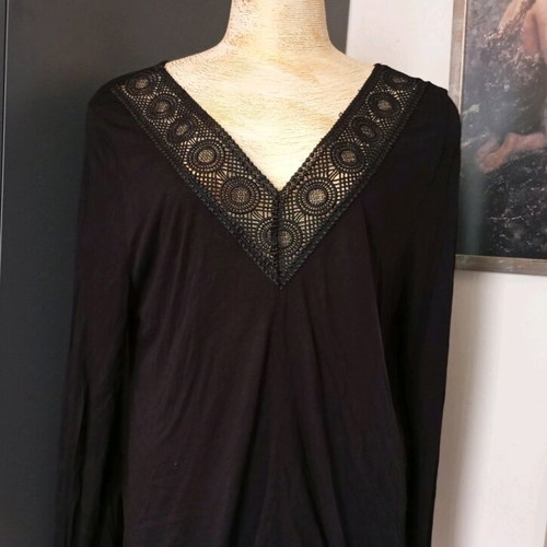 Lascana Women's Black Blouse Like New, Size M/L