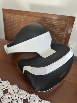 VR headset για PlayStation 4 σαν καινούργιο με αξεσουάρ