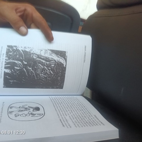 Sto Vasilio tou Kronou book new, Greek history
