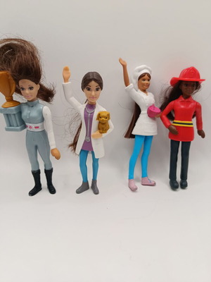 Barbie McDonald's Happy Meal 2019 set of 4 pieces used