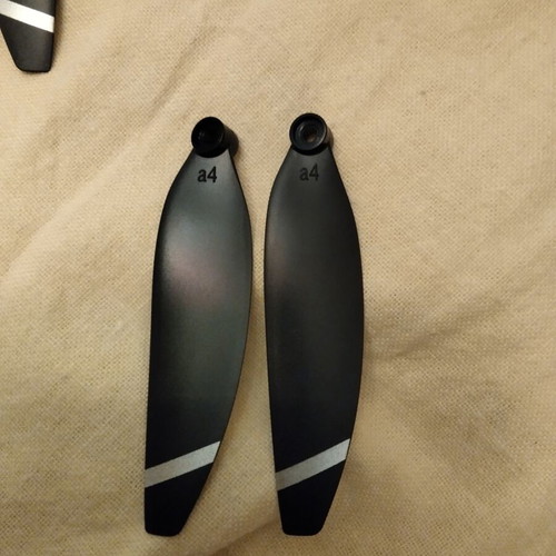 Set of 8 drone propellers 6 cm with screws