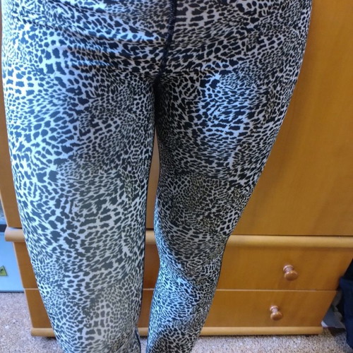 Nike animal print leggings small like new