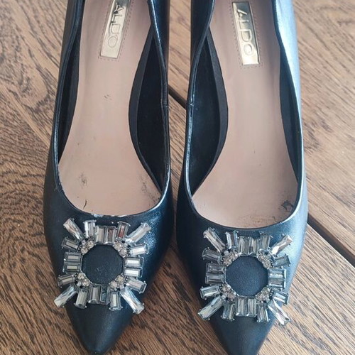 Aldo black pumps new with buckle and thin heel