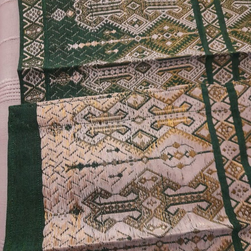 Table runner with ethnik geometric design 127×45cm new