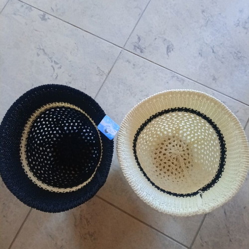 Handmade knitted hat, one size, black or white